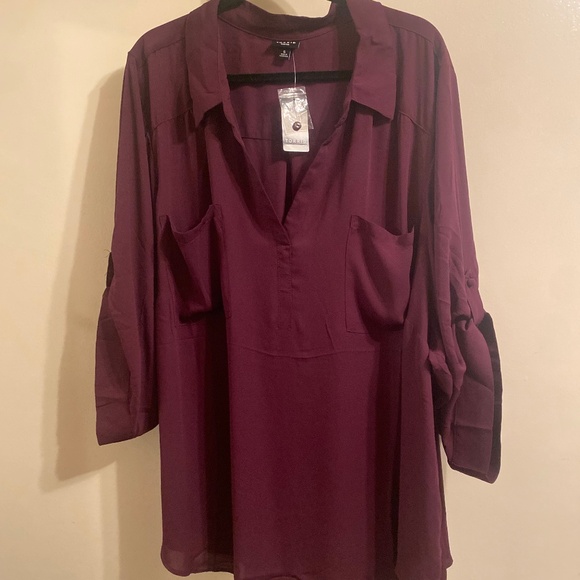 torrid Plus-Size V Cut Blouse, Purple, Size 6X - Picture 1 of 2